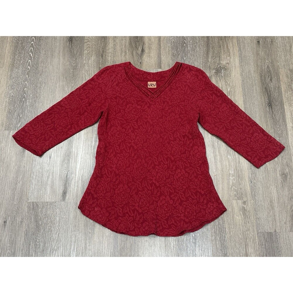 URU Silk Top Womens Medium Red Textured Floral Jacquard Tunic Blouse Lagenlook
